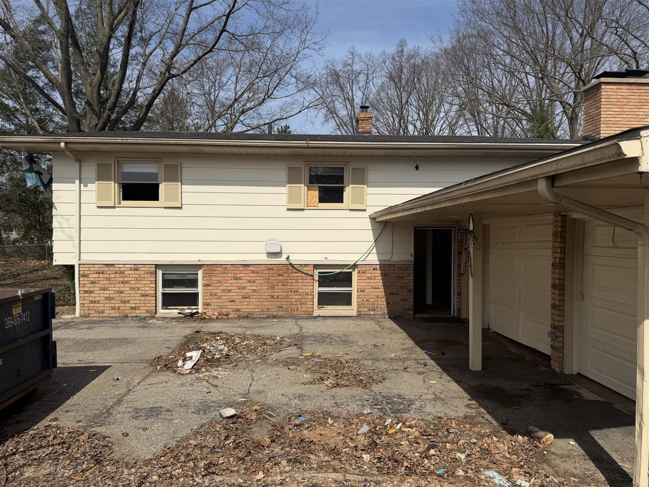 1565 N Teakwood Drive, Stevensville, MI, 49127-9622