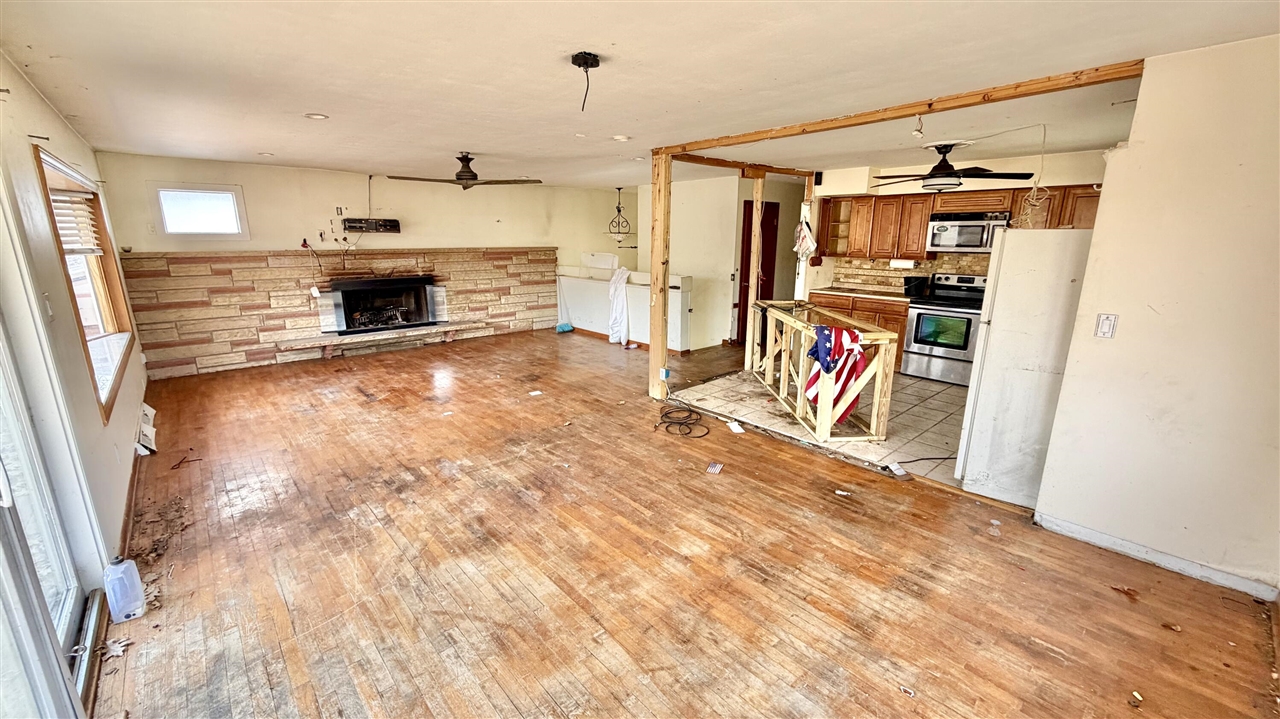 1565 N Teakwood Drive, Stevensville, MI, 49127-9622