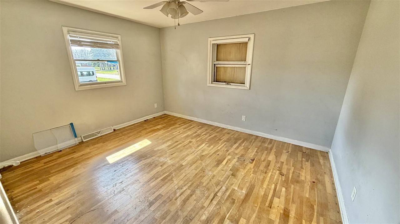 1565 N Teakwood Drive, Stevensville, MI, 49127-9622