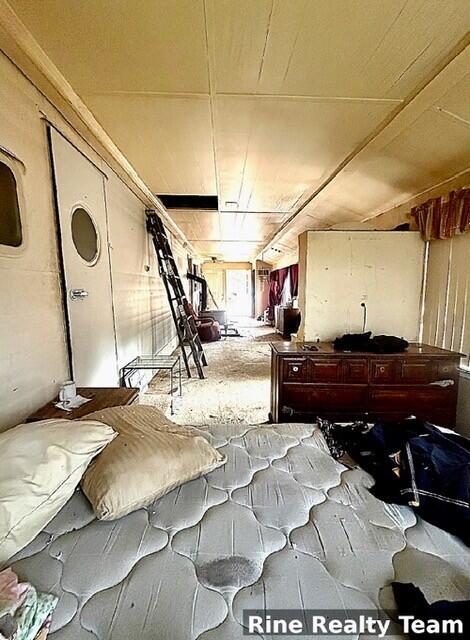 10624 W 22 1/2 Road, Mesick, MI, 49668-8921