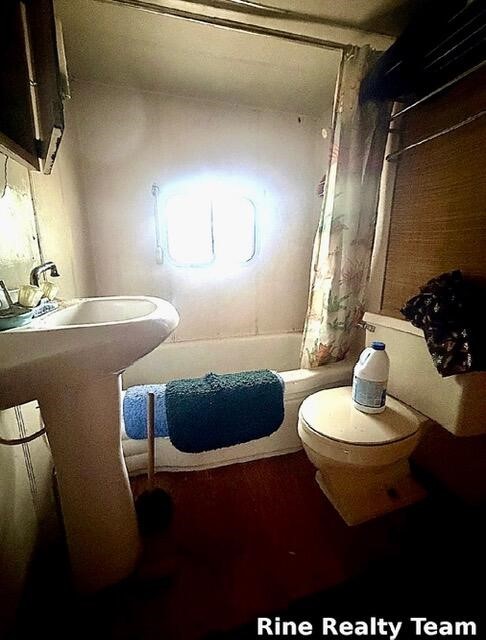 10624 W 22 1/2 Road, Mesick, MI, 49668-8921