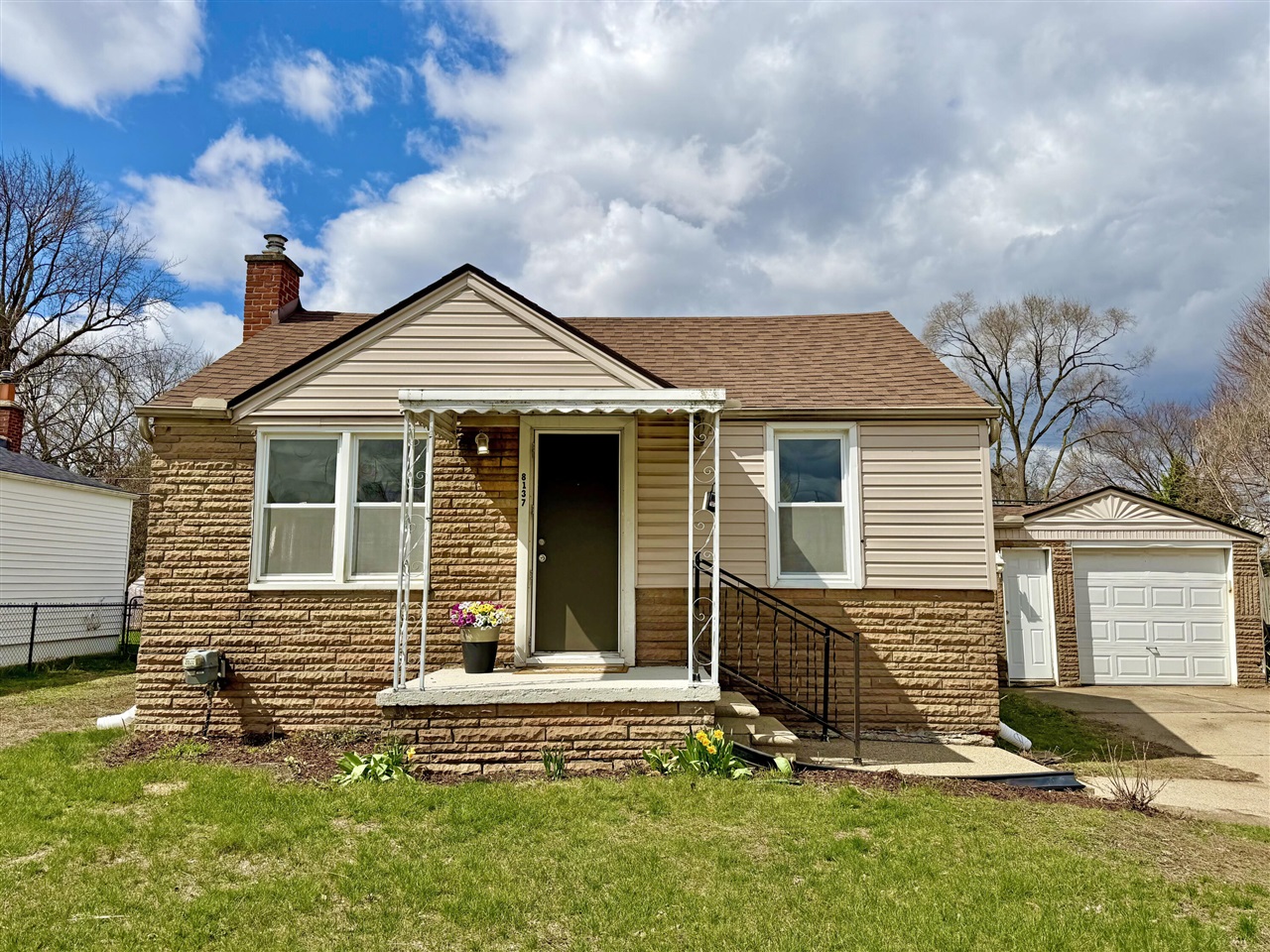 6469 Troy Street, Taylor, MI, 48180-1636