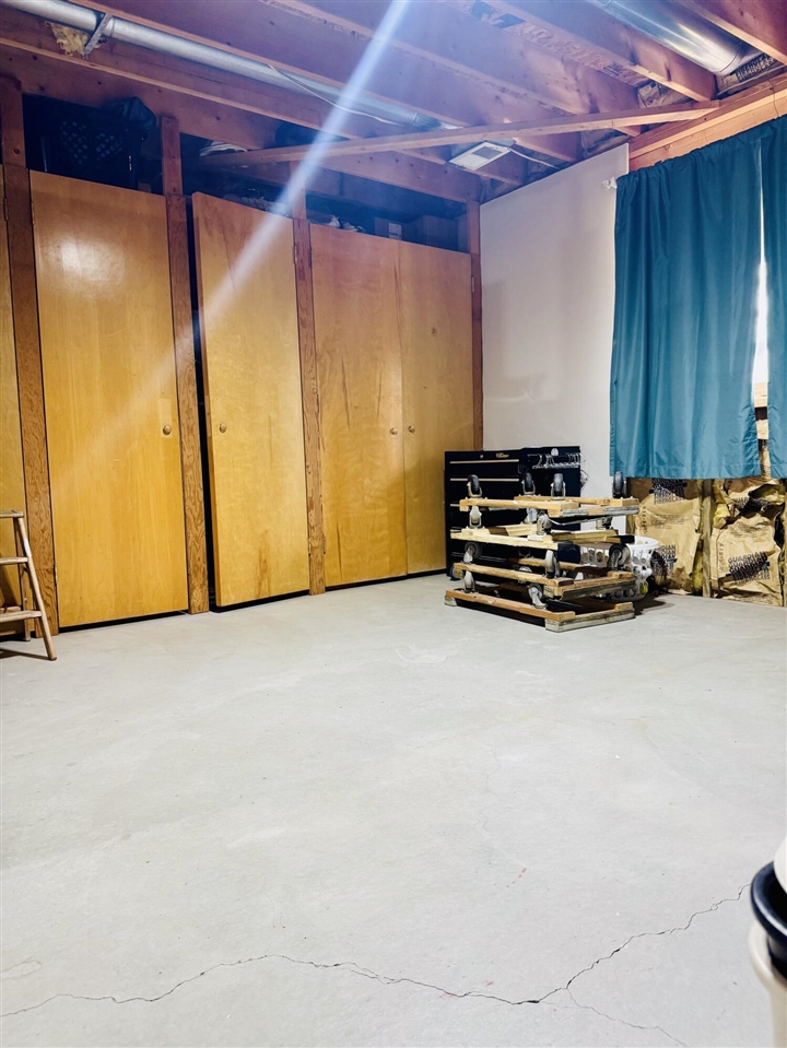 305 Monroe Avenue, Big Rapids, MI, 49307-1353