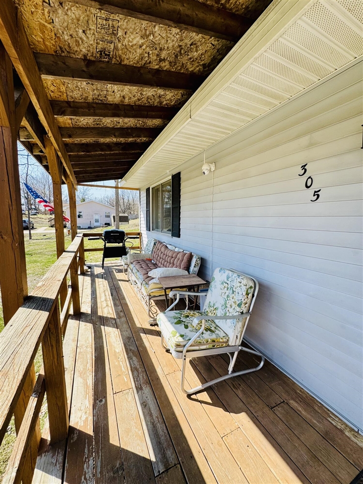 305 Monroe Avenue, Big Rapids, MI, 49307-1353