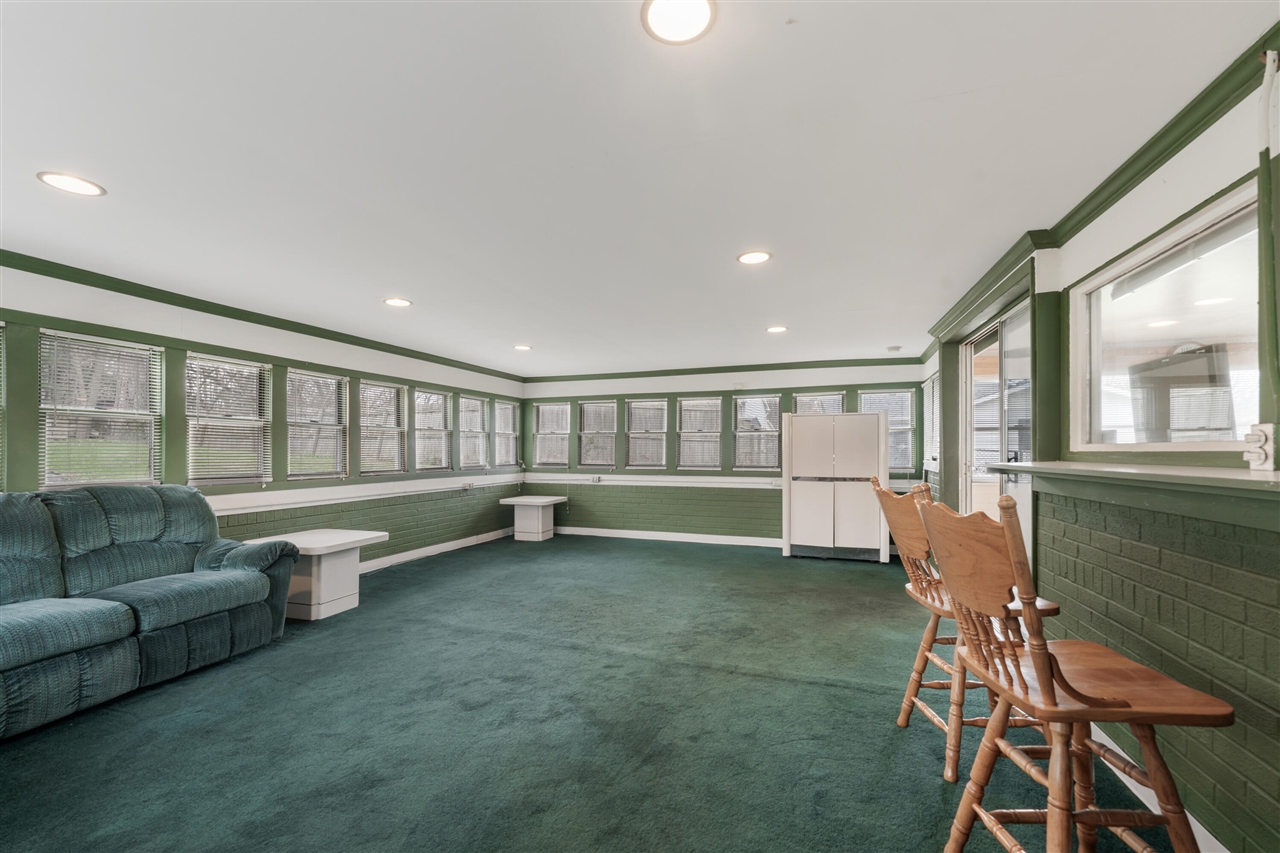 6220 Date Street, Portage, MI, 49024-2706