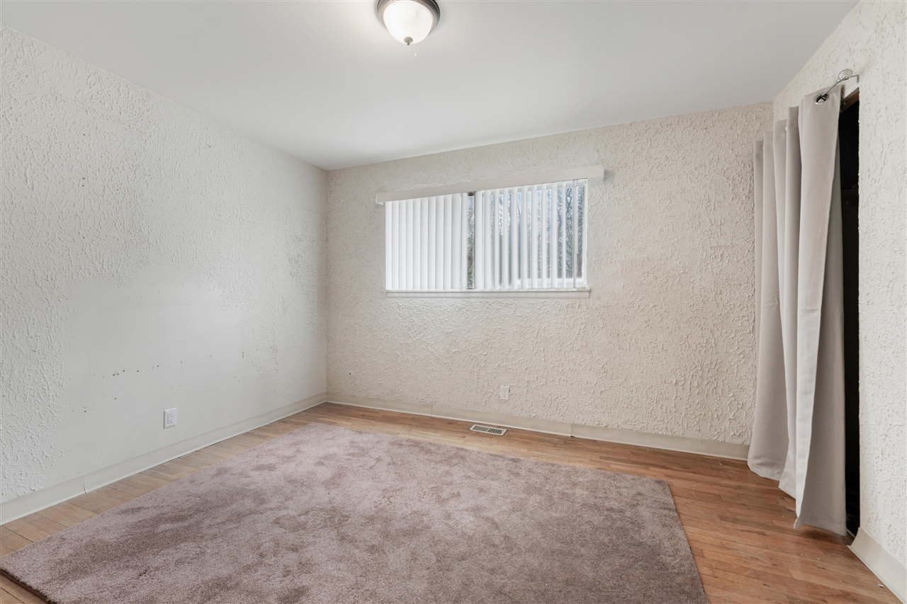 6220 Date Street, Portage, MI, 49024-2706