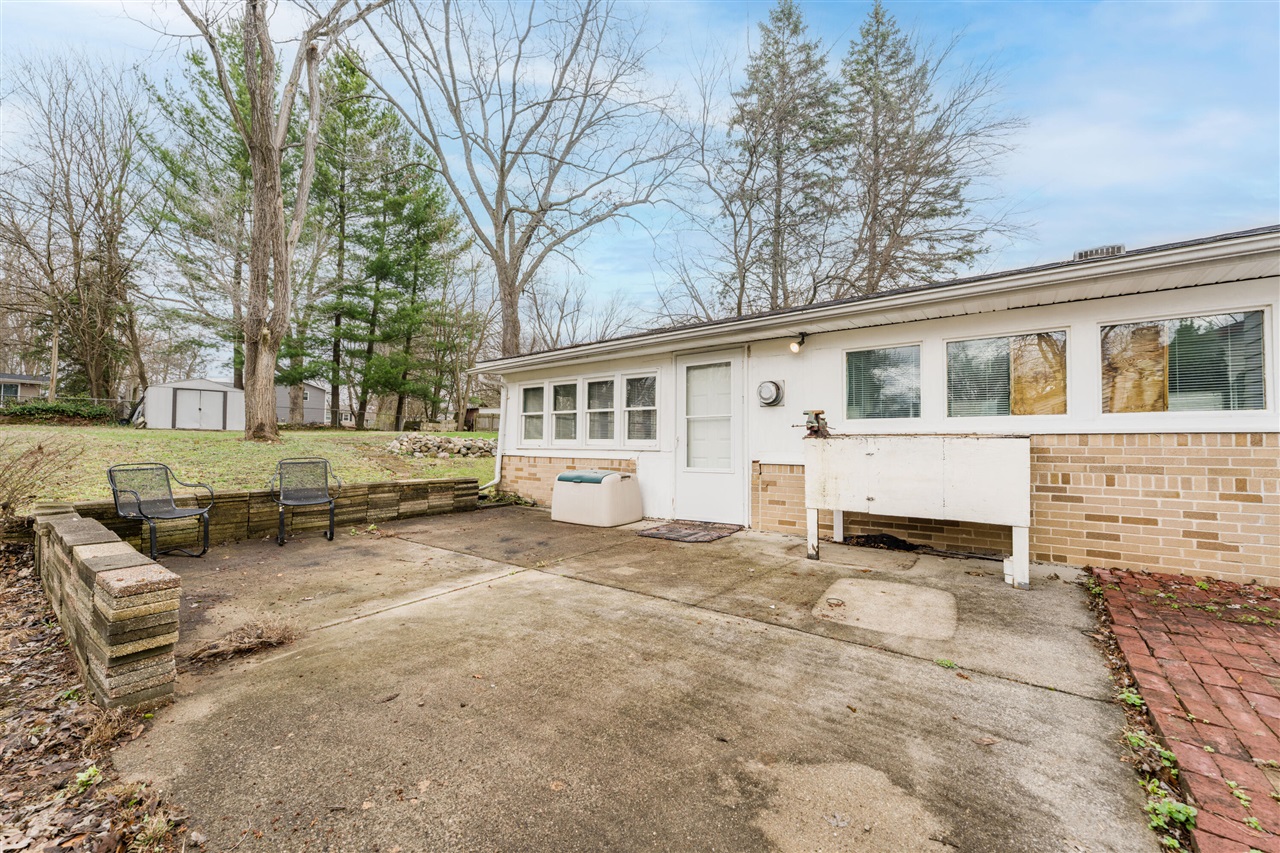 6220 Date Street, Portage, MI, 49024-2706