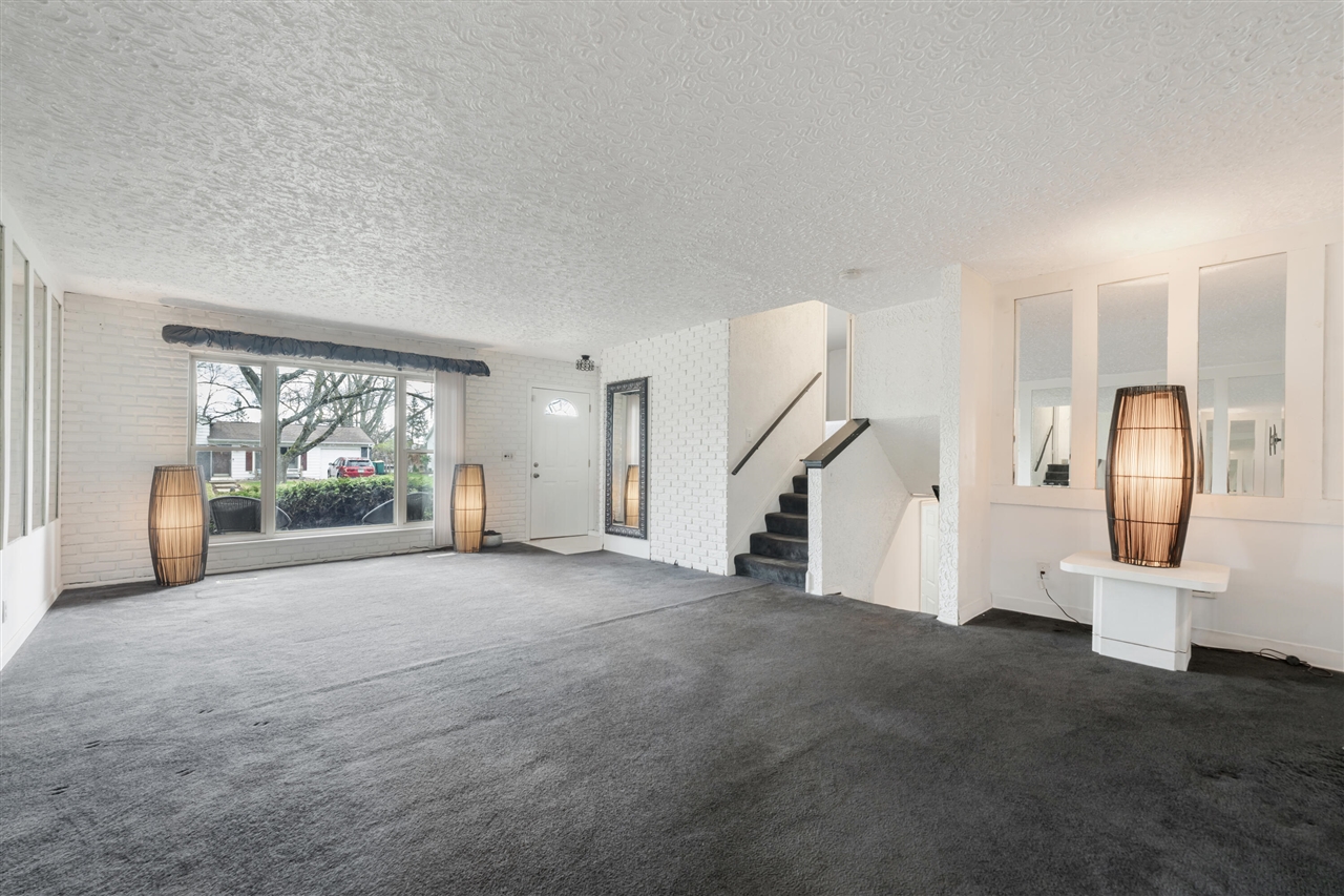 6220 Date Street, Portage, MI, 49024-2706