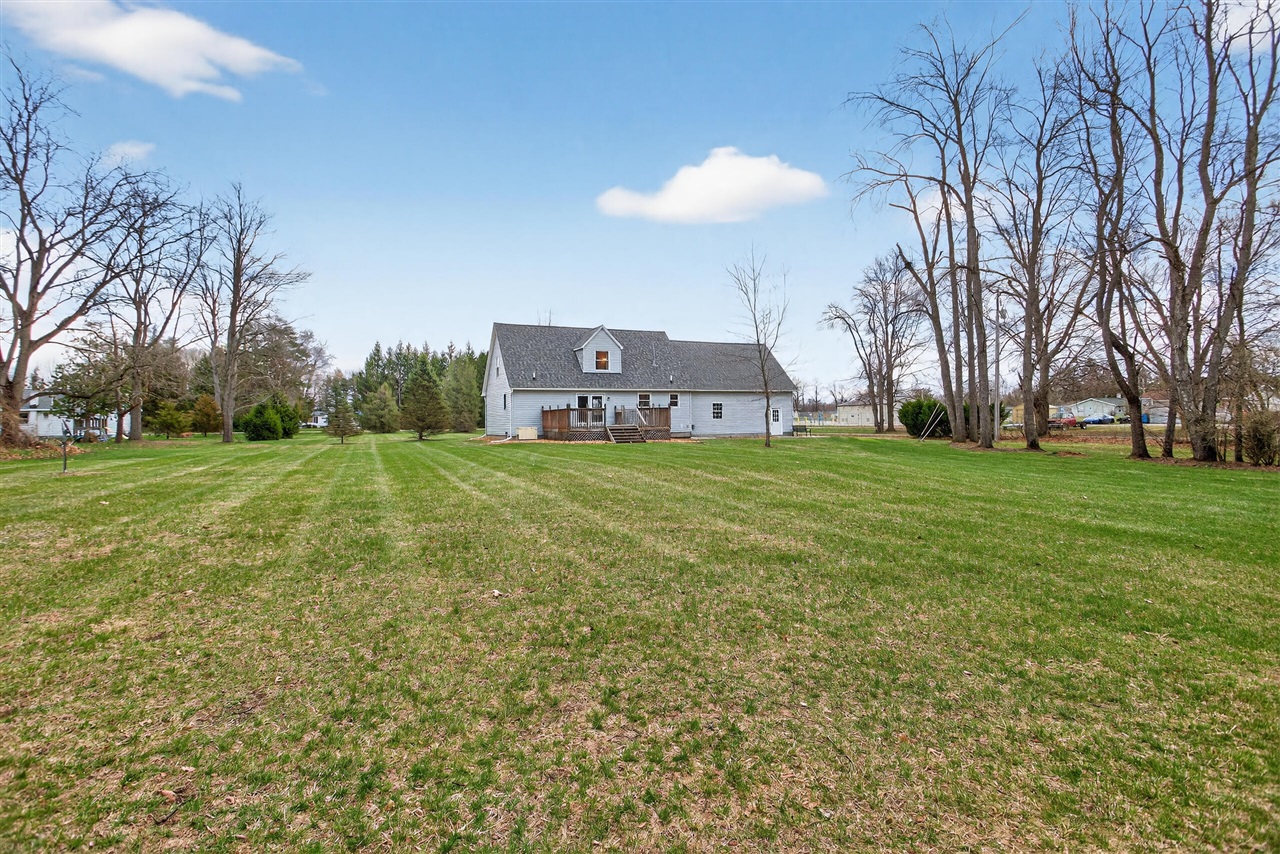 5452 Oakpoint Road, Jackson, MI, 49201-7212