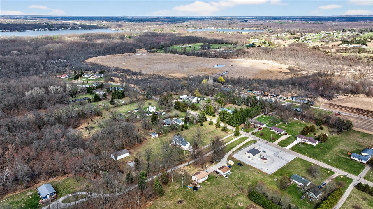 5452 Oakpoint Road, Jackson, MI, 49201-7212