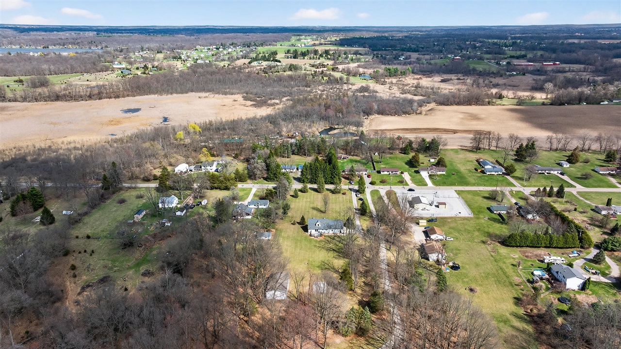 5452 Oakpoint Road, Jackson, MI, 49201-7212