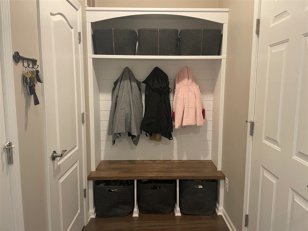 1352 Nuthatch Lane, Lake Orion, MI, 48360