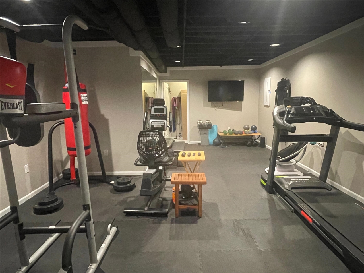 1352 Nuthatch Lane, Lake Orion, MI, 48360