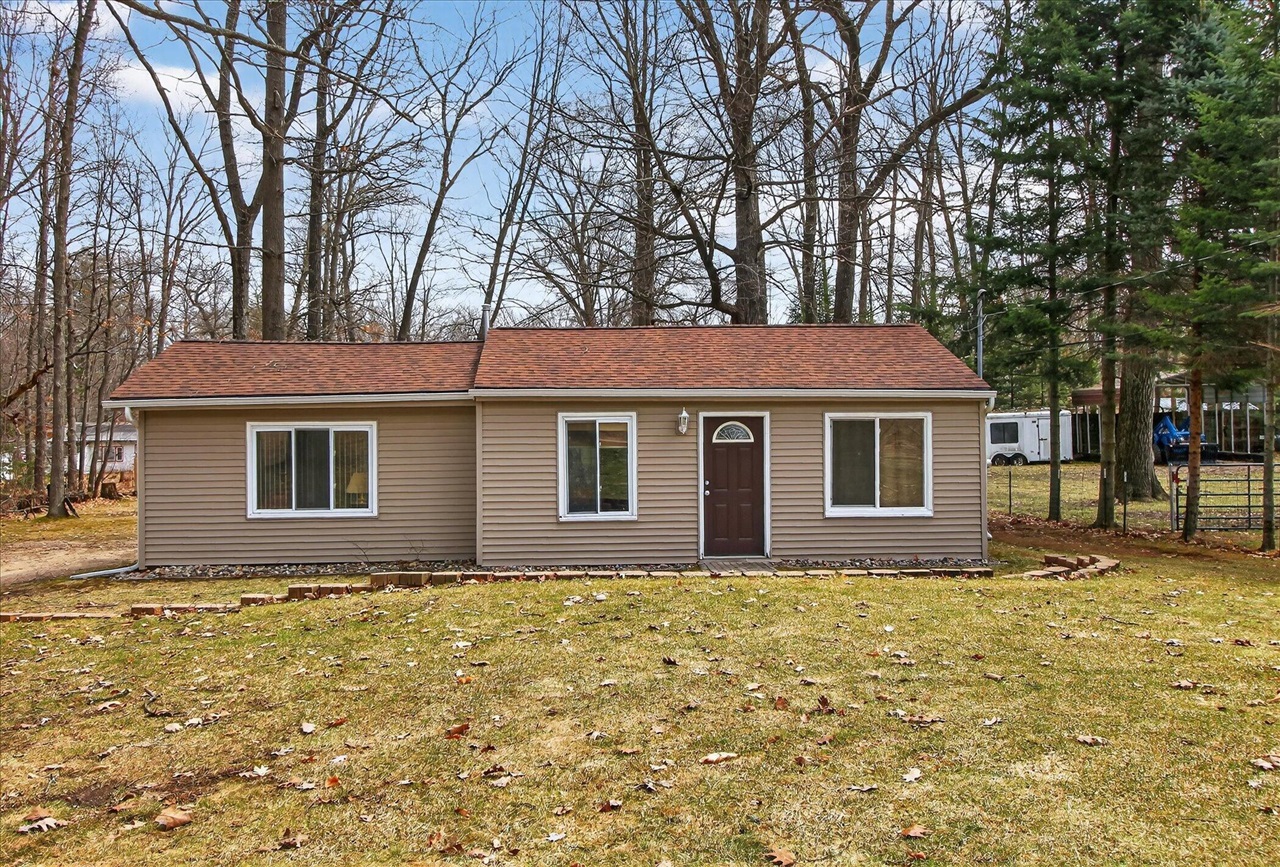 3498 Niemi Street, Harrison, MI, 48625-9167