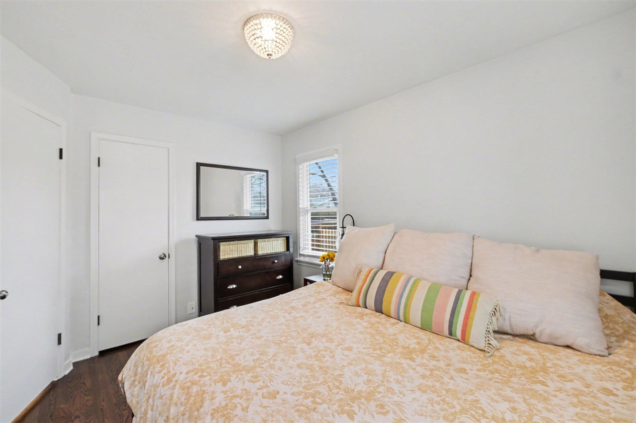 5057 Blaine Avenue, Grand Rapids, MI, 49508-4703