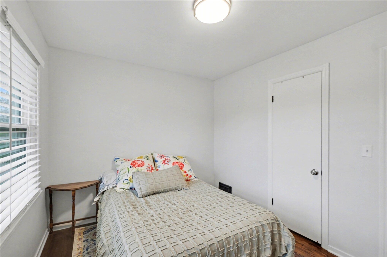 5057 Blaine Avenue, Grand Rapids, MI, 49508-4703