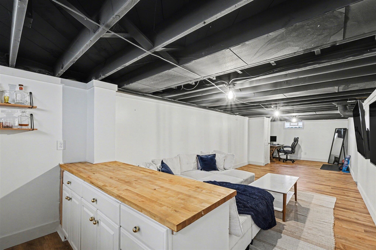 5057 Blaine Avenue, Grand Rapids, MI, 49508-4703