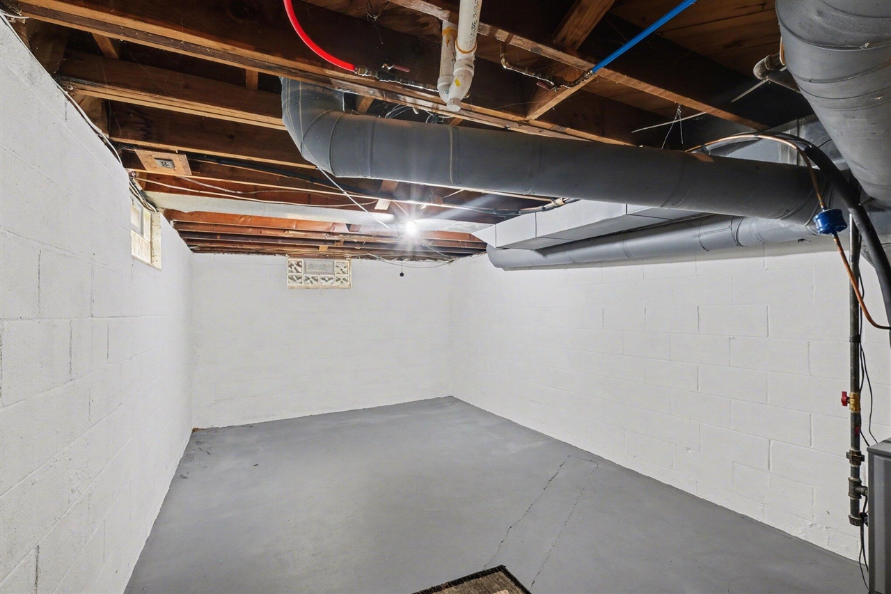 5057 Blaine Avenue, Grand Rapids, MI, 49508-4703