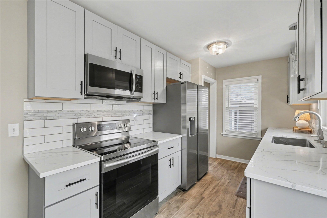 5057 Blaine Avenue, Grand Rapids, MI, 49508-4703