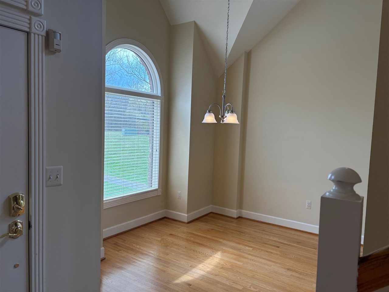 2036 Suffolk Avenue, Ann Arbor, MI, 48103-5022