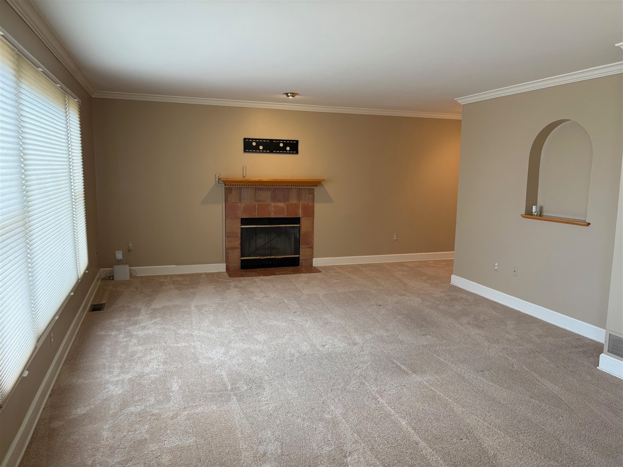 2036 Suffolk Avenue, Ann Arbor, MI, 48103-5022