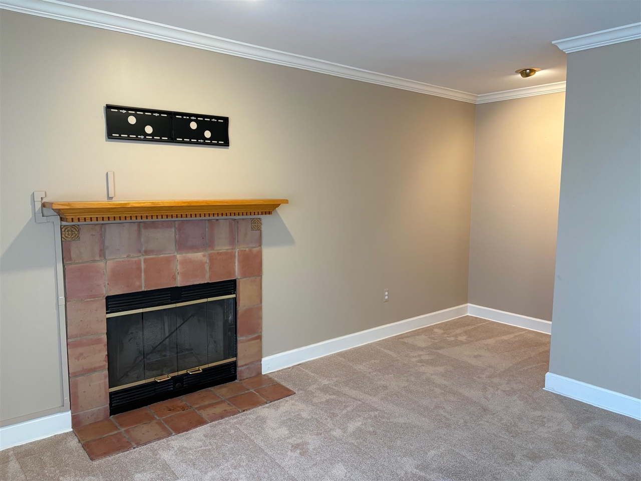 2036 Suffolk Avenue, Ann Arbor, MI, 48103-5022