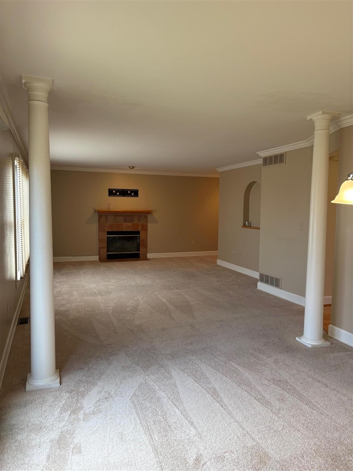 2036 Suffolk Avenue, Ann Arbor, MI, 48103-5022