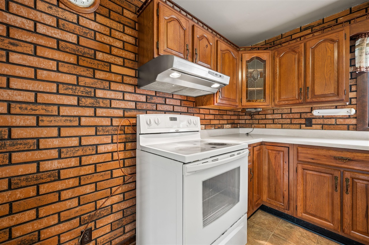 55796 92nd Avenue, Dowagiac, MI, 49047-9511