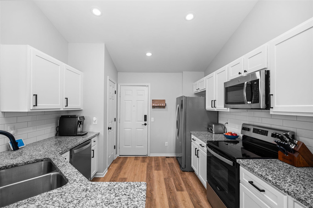 7179 Warwick Drive, Ypsilanti, MI, 48197-3187
