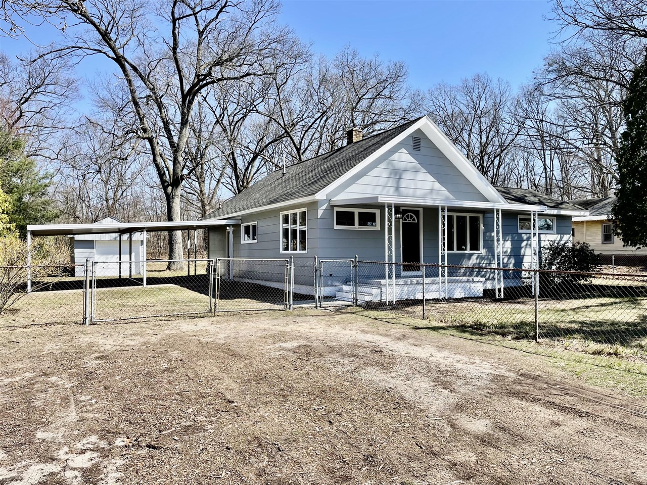 3104 Stratford Street, Norton Shores, MI, 49444-3250