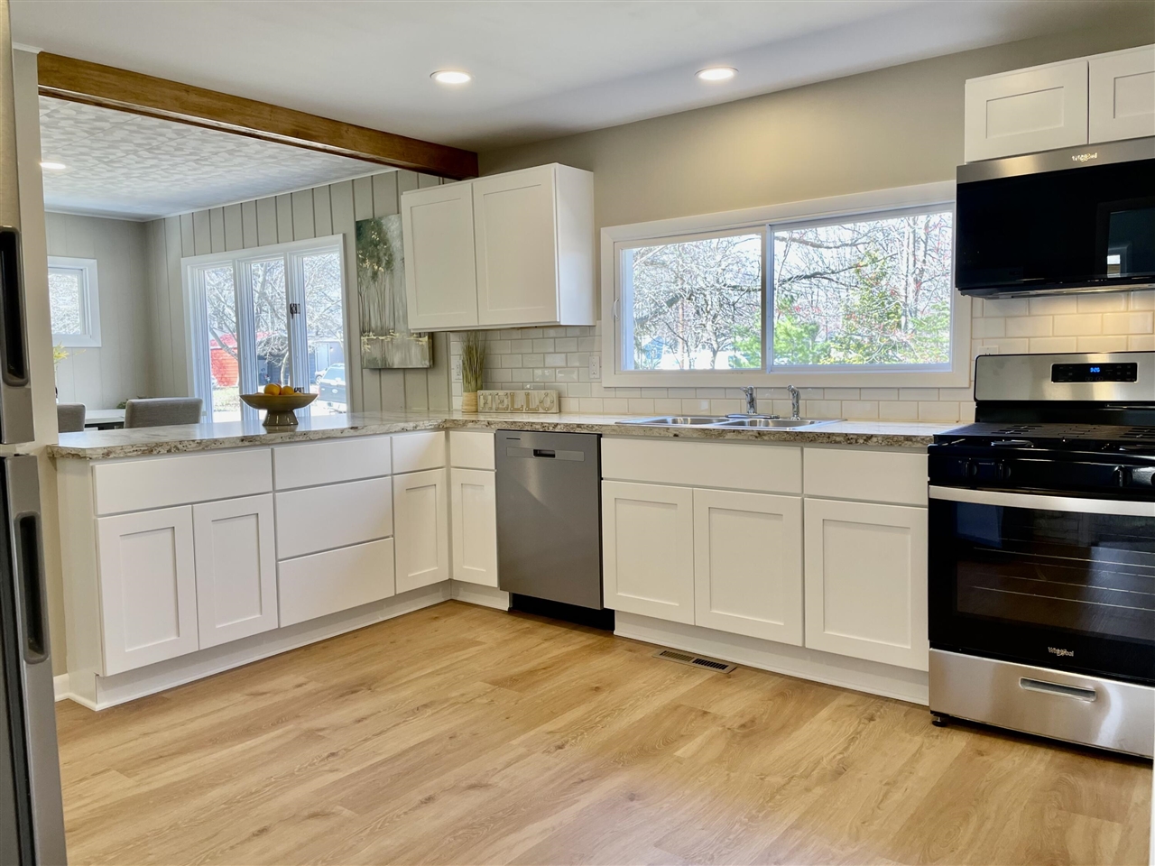 3104 Stratford Street, Norton Shores, MI, 49444-3250