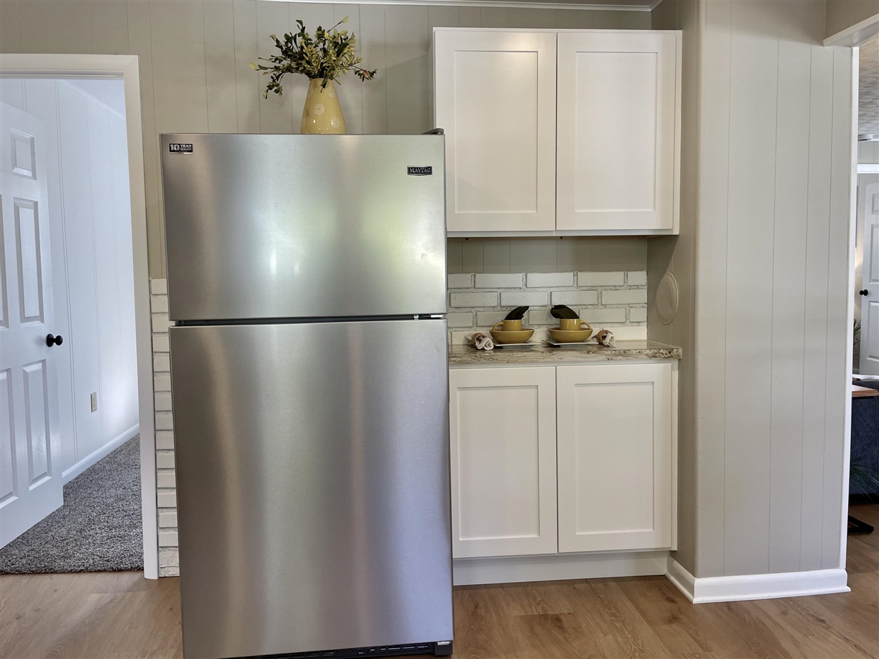 3104 Stratford Street, Norton Shores, MI, 49444-3250