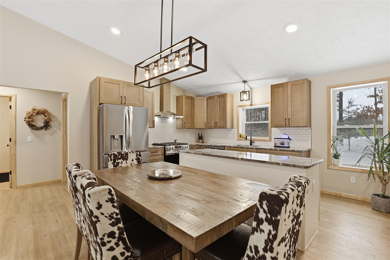 12793 60th Avenue, Mecosta, MI, 49332-9628