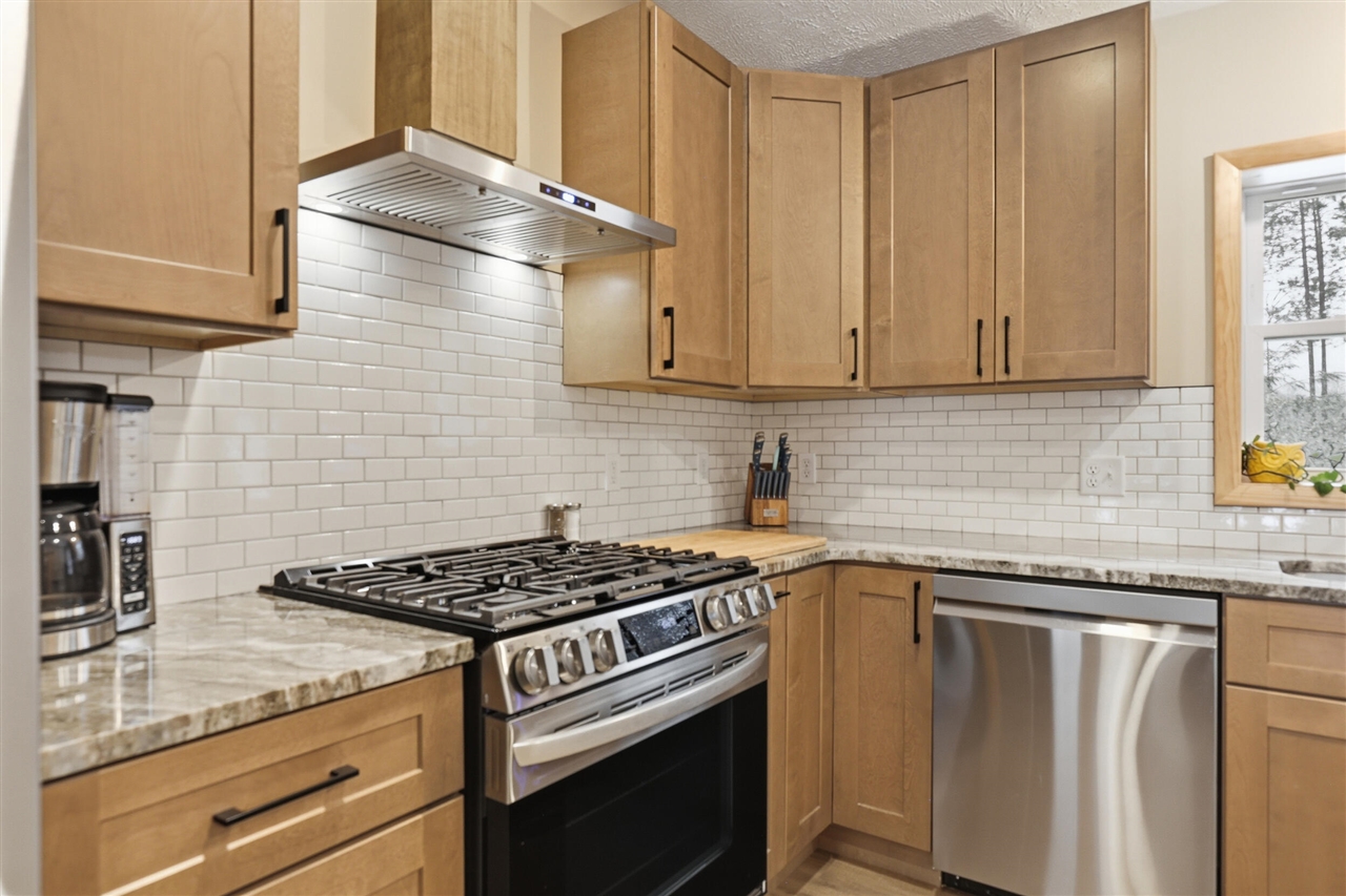 12793 60th Avenue, Mecosta, MI, 49332-9628