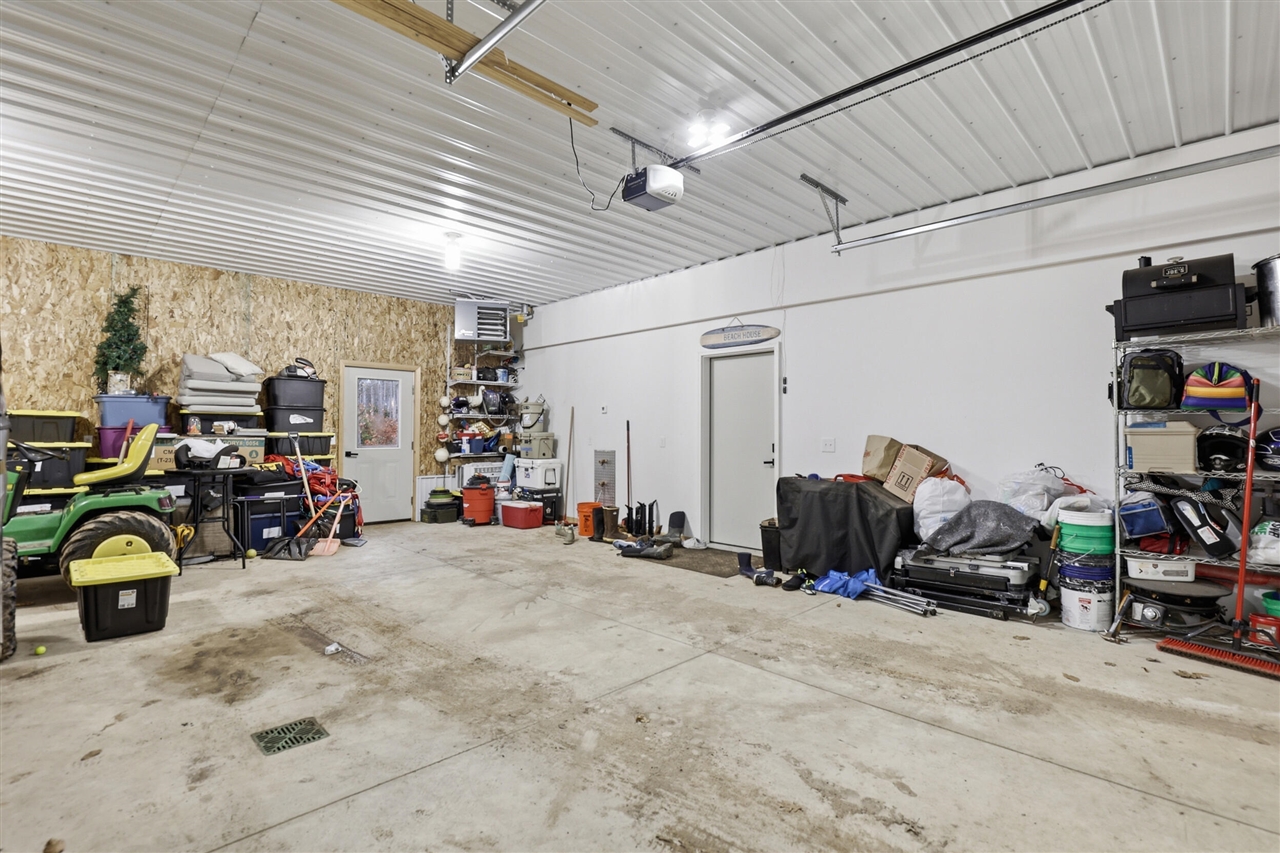 12793 60th Avenue, Mecosta, MI, 49332-9628