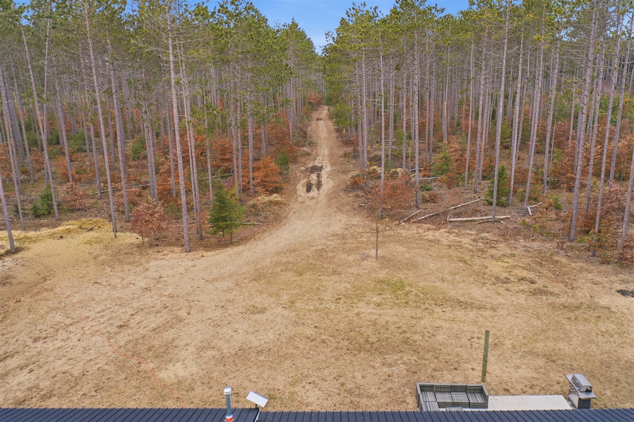 12793 60th Avenue, Mecosta, MI, 49332-9628