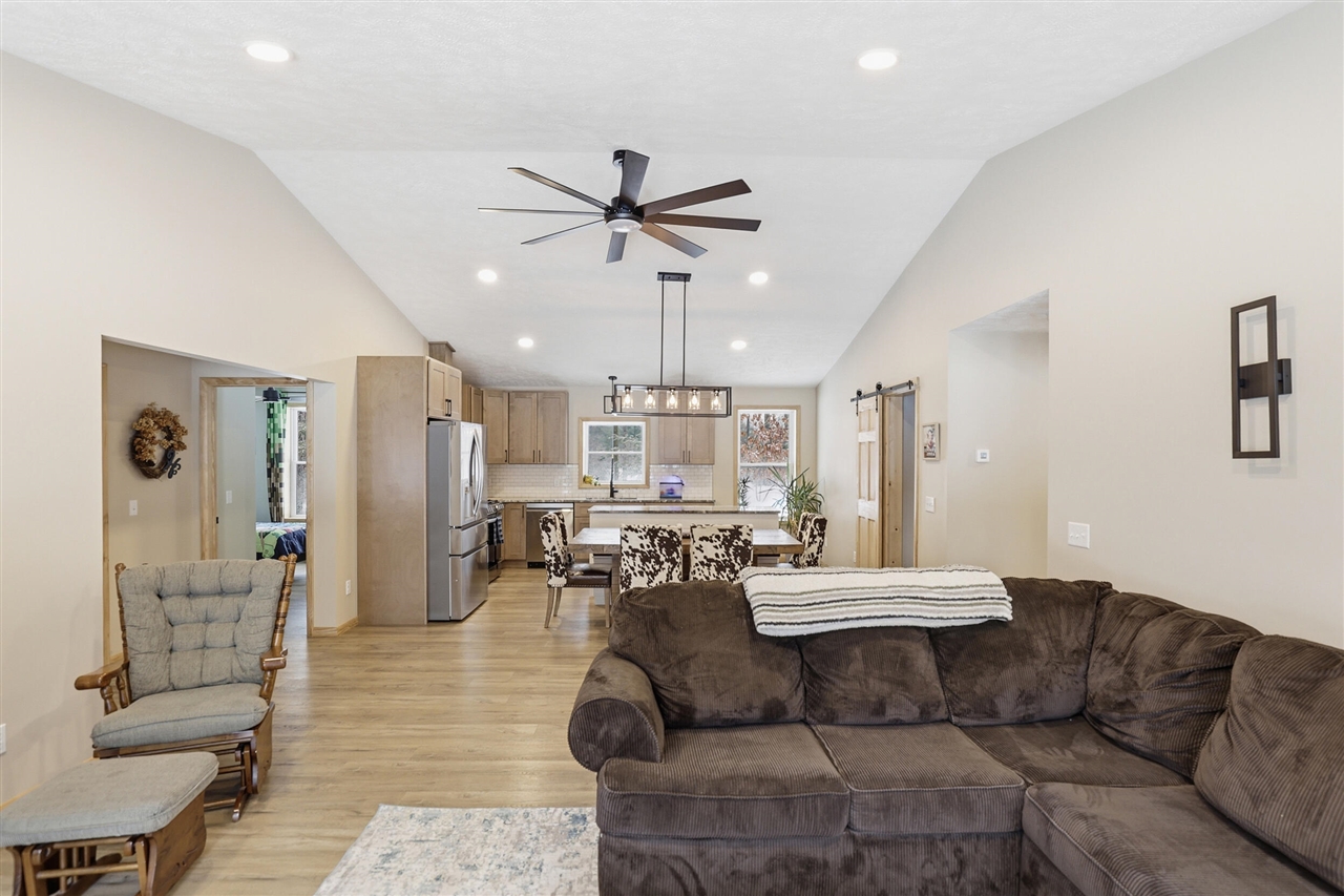 12793 60th Avenue, Mecosta, MI, 49332-9628