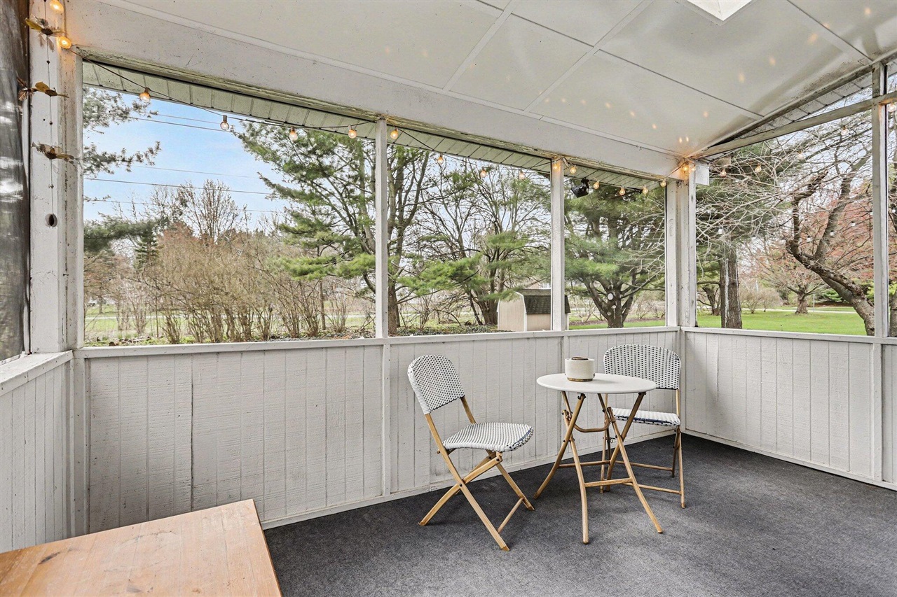 3003 Lost Pine Way, Portage, MI, 49024-8400