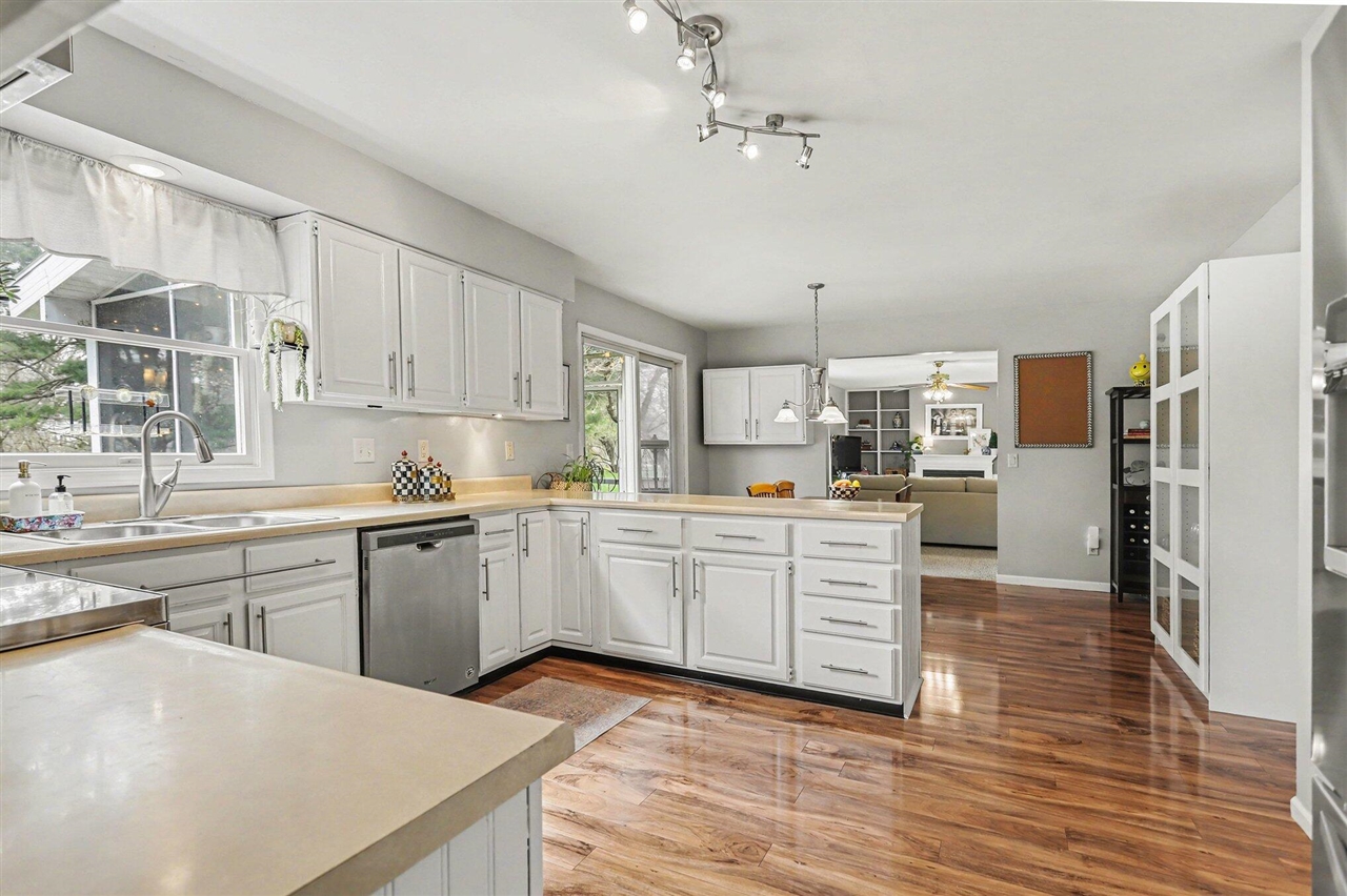 3003 Lost Pine Way, Portage, MI, 49024-8400