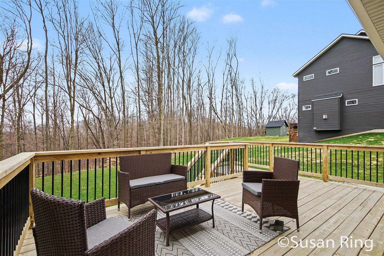 7290 Crossridge Drive, Grand Rapids, MI, 49512