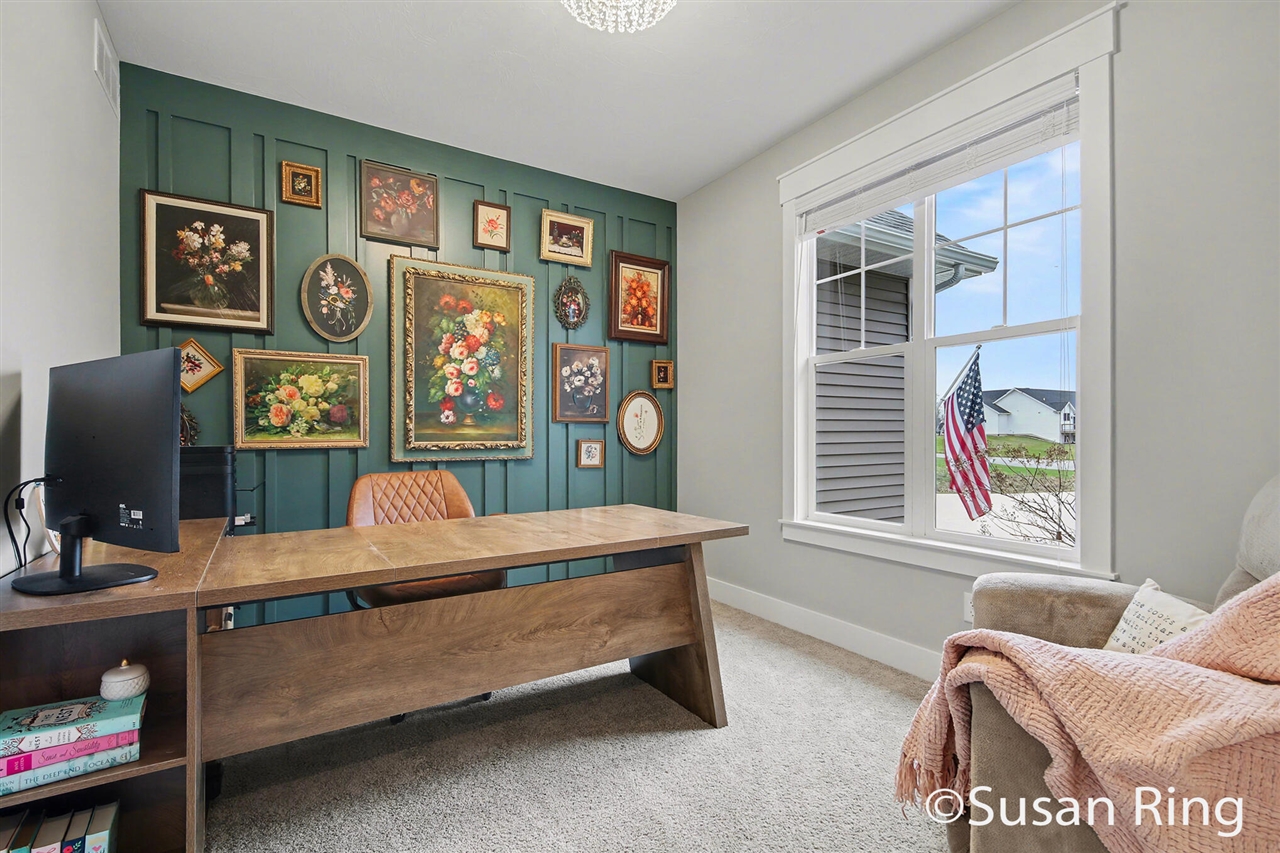 7290 Crossridge Drive, Grand Rapids, MI, 49512