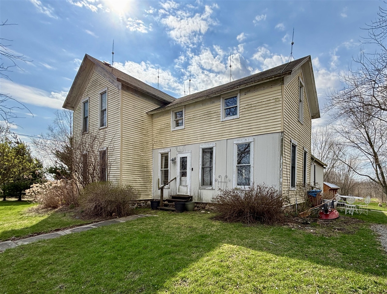 1652 Olive Branch Road, Galien, MI, 49113-9604