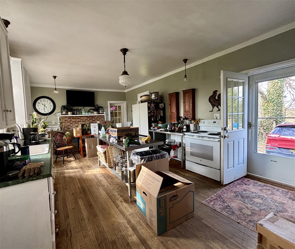 1652 Olive Branch Road, Galien, MI, 49113-9604