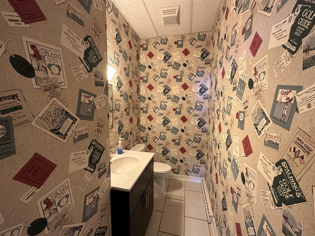 8275 N 32nd Street, Richland, MI, 49083-9697