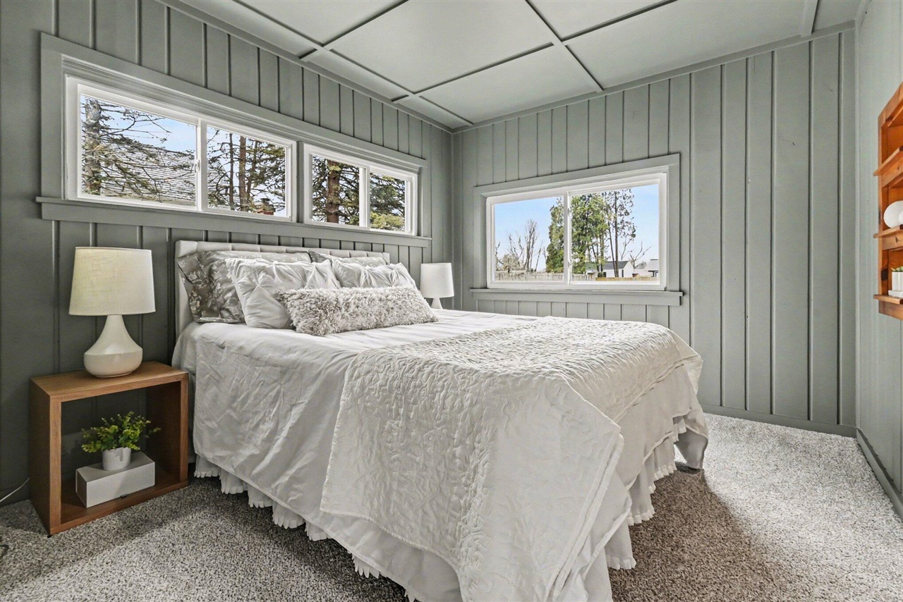 348 W State Road, Hastings, MI, 49058-1129