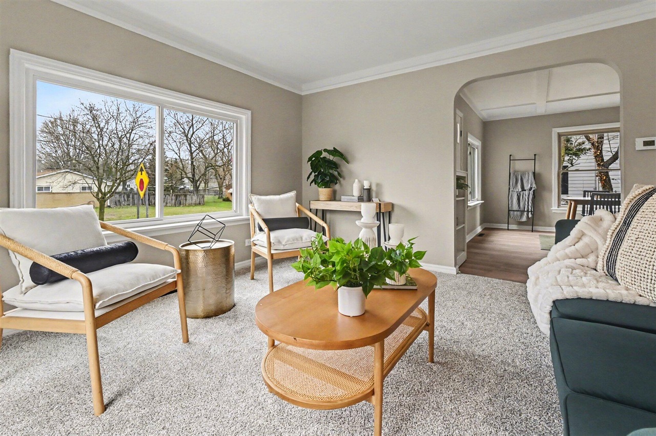 348 W State Road, Hastings, MI, 49058-1129