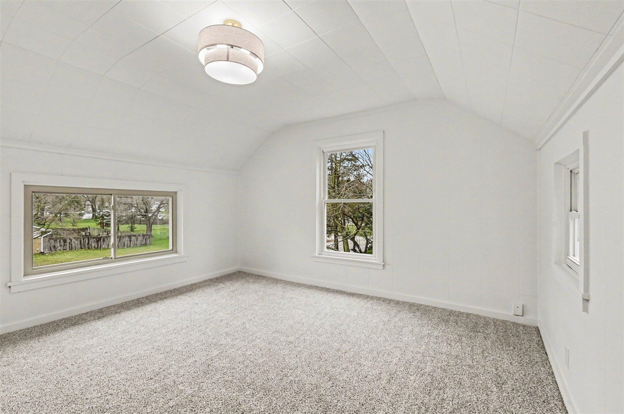 348 W State Road, Hastings, MI, 49058-1129