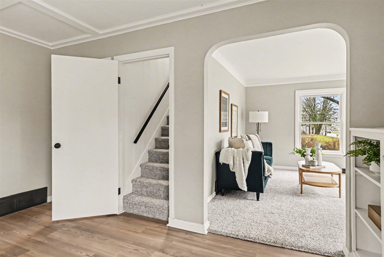 348 W State Road, Hastings, MI, 49058-1129