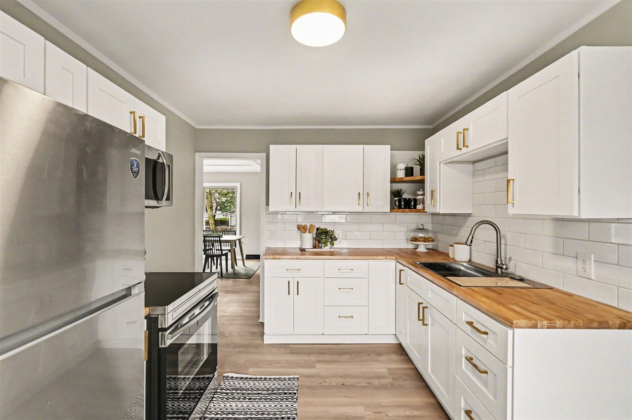 348 W State Road, Hastings, MI, 49058-1129