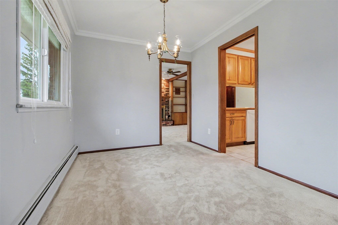 37625 Whitney Drive, Wayne, MI, 48184-2814